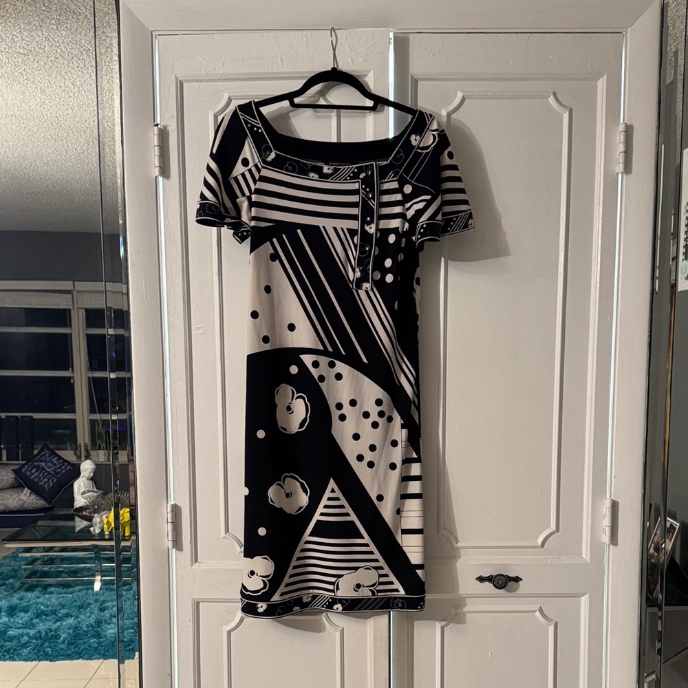 BCBGMaxAzria Black and White Abstract Mini Dress